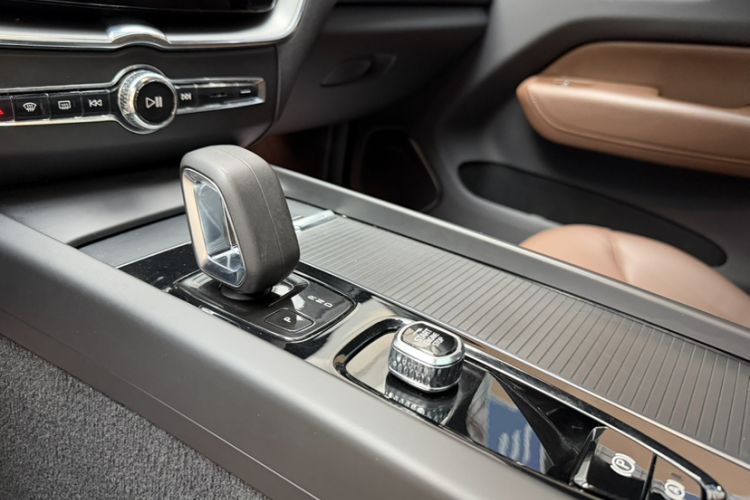 Used Volvo XC60 2022 B5 4x4 Zhiyi Luxury Edition Interior 3