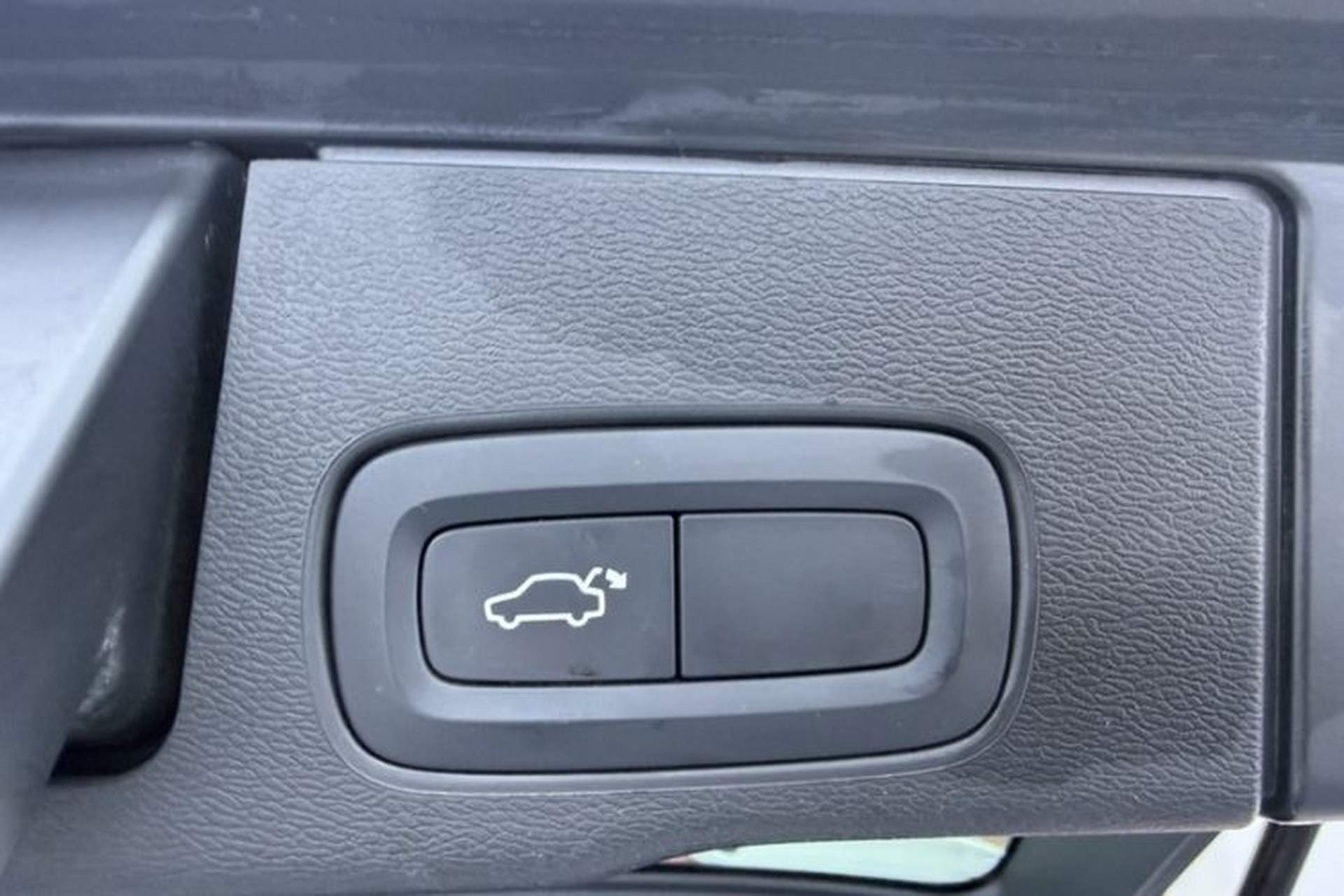 Used Volvo XC60 2022 B5 4x4 Zhiyi Luxury Edition Interior 5