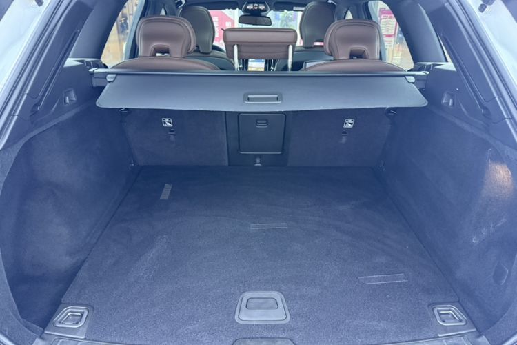 Used Volvo XC60 2022 B5 4x4 Zhiyi Luxury Edition Interior 6