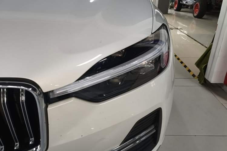 Used Volvo XC60 2022 B5 4x4 Zhiyi Luxury Edition Left Front Headlight