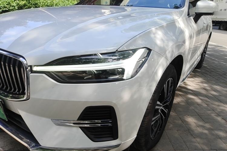 Used Volvo XC60 2022 B5 4x4 Smart Luxury Edition Left Front Headlight