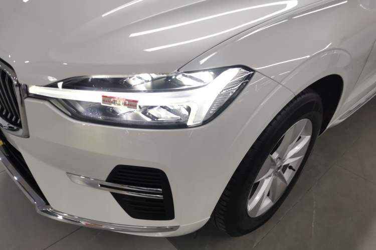 Used Volvo XC60 2022 B5 4x4 Zhiyi Luxury Edition Left Front Headlight