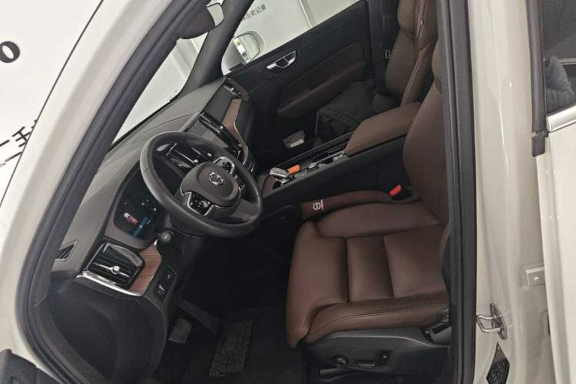 Used Volvo XC60 2022 B5 4x4 Zhiya Luxury Edition Left Front Seat
