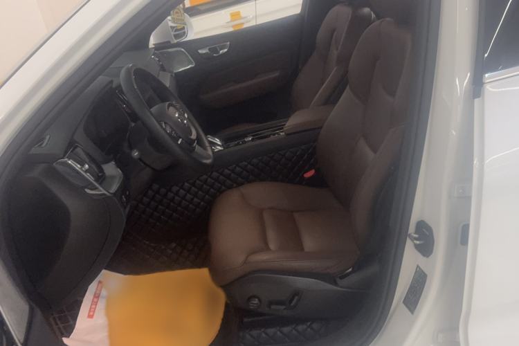 Used Volvo XC60 2022 B5 4x4 Zhiyi Luxury Edition Left Front Seat