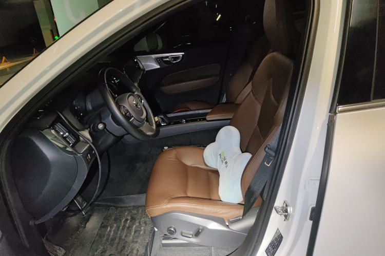Used Volvo XC60 2022 B5 4x4 Zhiyi Luxury Edition Left Front Seat