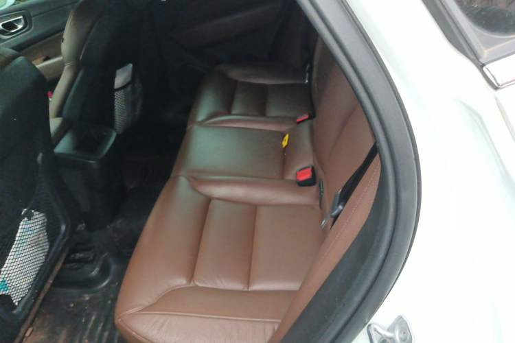 Used Volvo XC60 2022 B5 4x4 Smart Luxury Edition Left Rear Seat