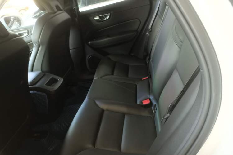 Used Volvo XC60 2022 B5 4x4 Zhiyi Luxury Edition Left Rear Seat
