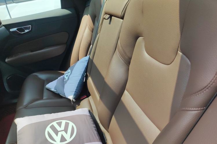 Used Volvo XC60 2022 B5 4x4 Zhiyi Luxury Edition Left Rear Seat