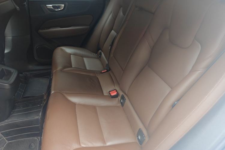 Used Volvo XC60 2022 B5 4x4 Smart Luxury Edition Left Rear Seat