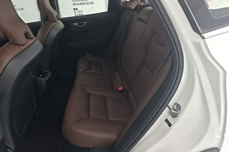Used Volvo XC60 2022 B5 4x4 Zhiya Luxury Edition Left Rear Seat