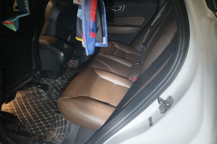 Used Volvo XC60 2022 B5 4x4 Smart Luxury Edition Left Rear Seat