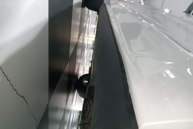 Used Volvo XC60 2022 B5 4x4 Zhiyi Luxury Edition Left Side Sill