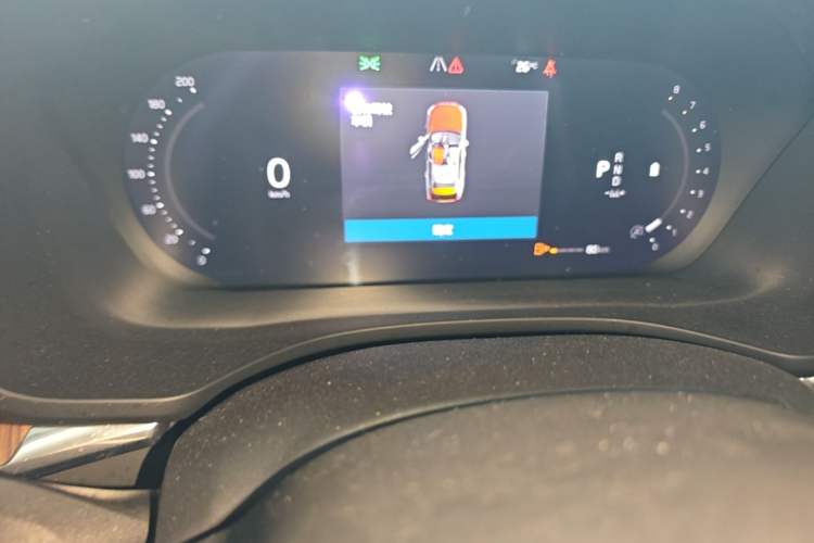 Used Volvo XC60 2022 B5 4x4 Smart Luxury Edition Odometer Close Up