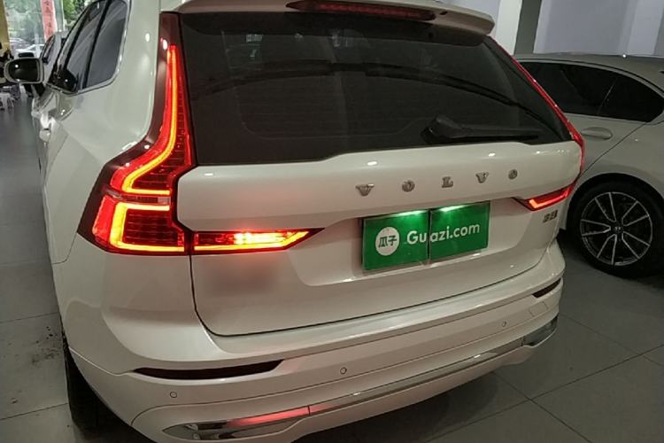 Used Volvo XC60 2022 B5 4x4 Smart Luxury Edition Rear