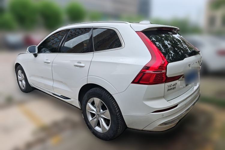 Used Volvo XC60 2022 B5 4x4 Zhiyi Luxury Edition Rear Left 45 Deg