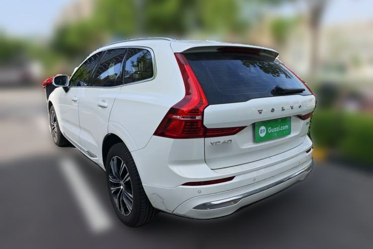 Used Volvo XC60 2022 B5 4x4 Smart Luxury Edition Rear Left 45 Deg