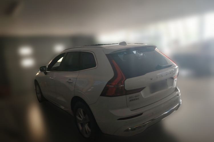 Used Volvo XC60 2022 B5 4x4 Zhiyi Luxury Edition Rear Left 45 Deg