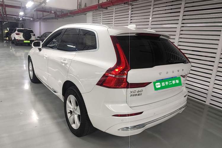 Used Volvo XC60 2022 B5 4x4 Zhiyi Luxury Edition Rear Left 45 Deg