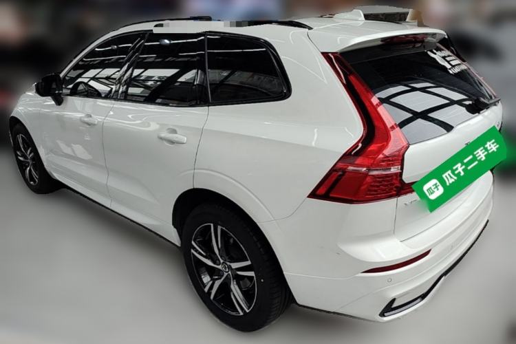 Used Volvo XC60 2022 B5 4x4 Smart & Advanced Sport Edition Rear Left 45 Deg