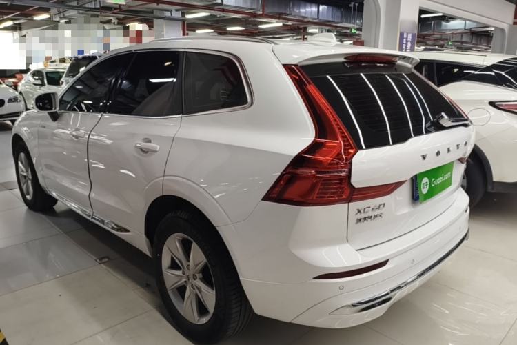 Used Volvo XC60 2022 B5 4x4 Zhiyi Luxury Edition Rear Left 45 Deg