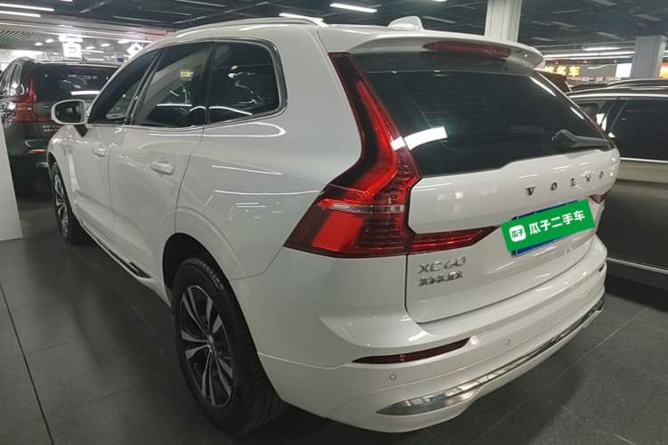 Used Volvo XC60 2022 B5 4x4 Zhiyi Luxury Edition Rear Left 45 Deg
