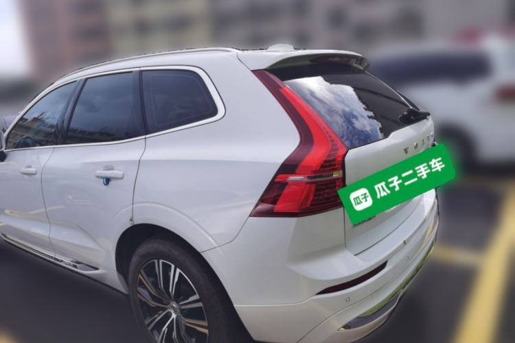 Used Volvo XC60 2022 B5 4x4 Smart Luxury Edition Rear Left 45 Deg
