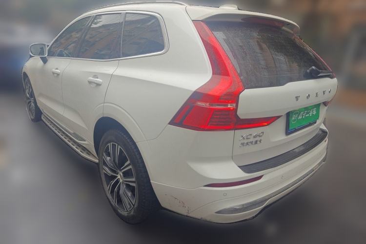 Used Volvo XC60 2022 B5 4x4 Smart Luxury Edition Rear Left 45 Deg