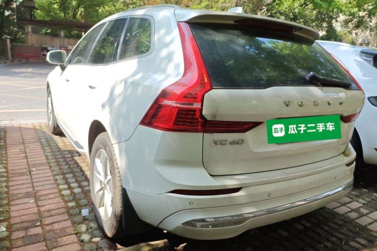 Used Volvo XC60 2022 B5 4x4 Zhiyi Luxury Edition Rear Left 45 Deg