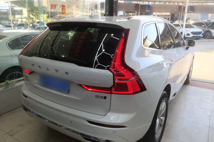 Used Volvo XC60 2022 B5 4x4 Zhiyi Luxury Edition Rear Right 45 Deg