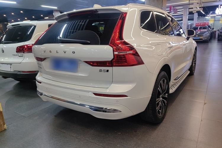 Used Volvo XC60 2022 B5 4x4 Smart Luxury Edition Rear Right 45 Deg