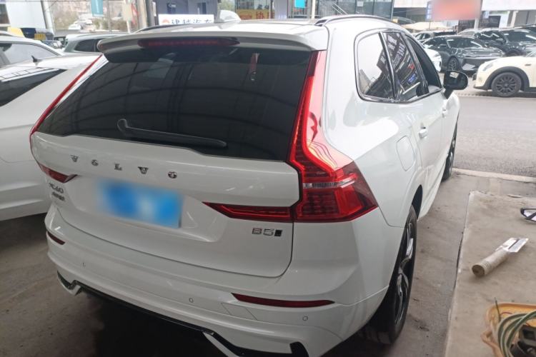 Used Volvo XC60 2022 B5 4x4 Smart & Advanced Sport Edition Rear Right 45 Deg