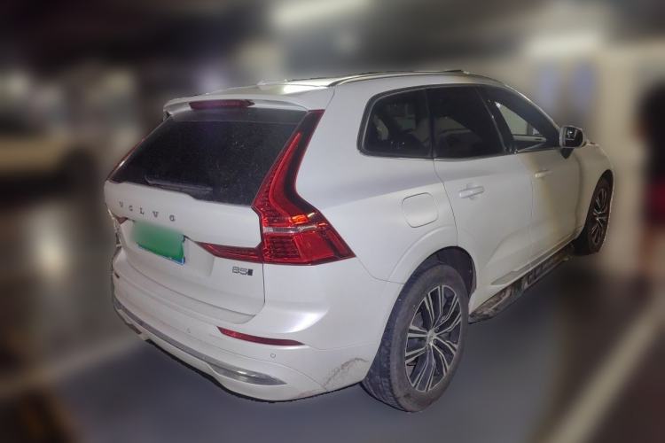 Used Volvo XC60 2022 B5 4x4 Smart Luxury Edition Rear Right 45 Deg