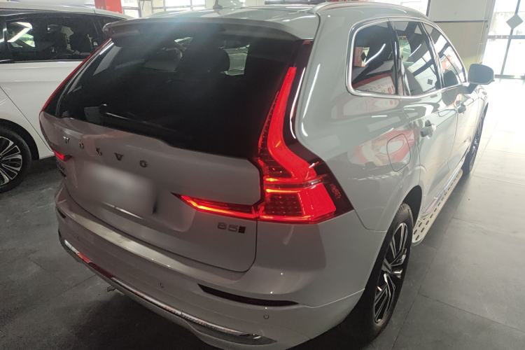 Used Volvo XC60 2022 B5 4x4 Smart Luxury Edition Rear Right 45 Deg