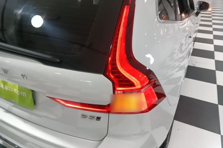 Used Volvo XC60 2022 B5 4x4 Zhiyi Luxury Edition Right Rear Taillight