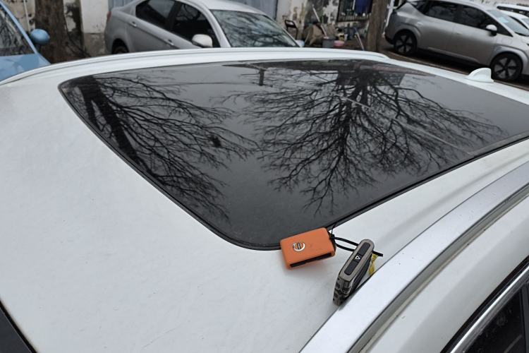 Used Volvo XC60 2022 B5 4x4 Zhiyi Luxury Edition Roof
