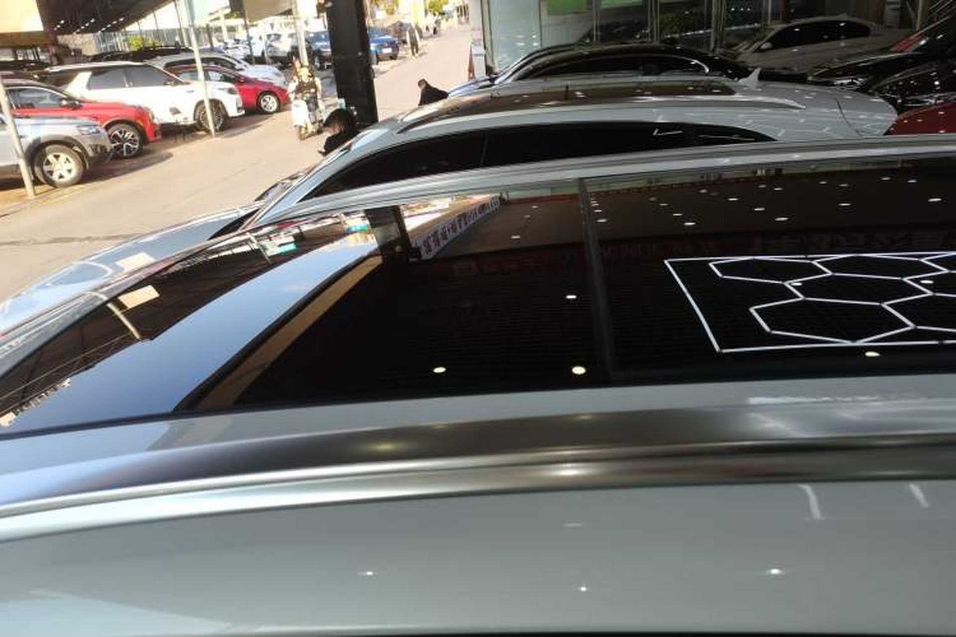 Used Volvo XC60 2022 B5 4x4 Zhiyi Luxury Edition Roof