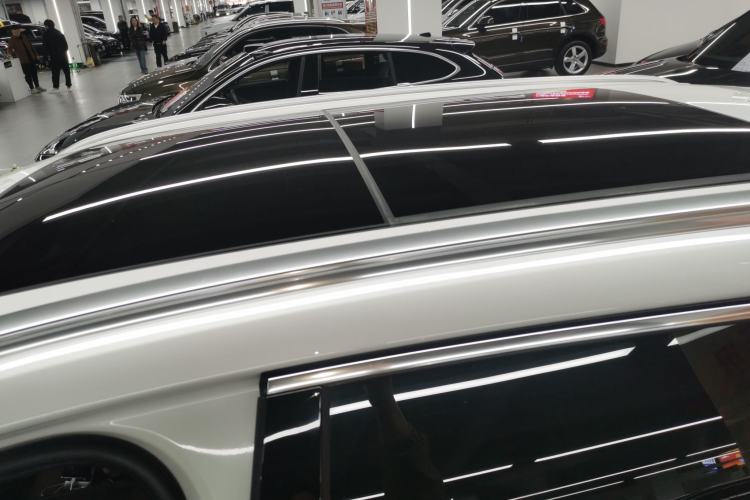 Used Volvo XC60 2022 B5 4x4 Zhiyi Luxury Edition Roof