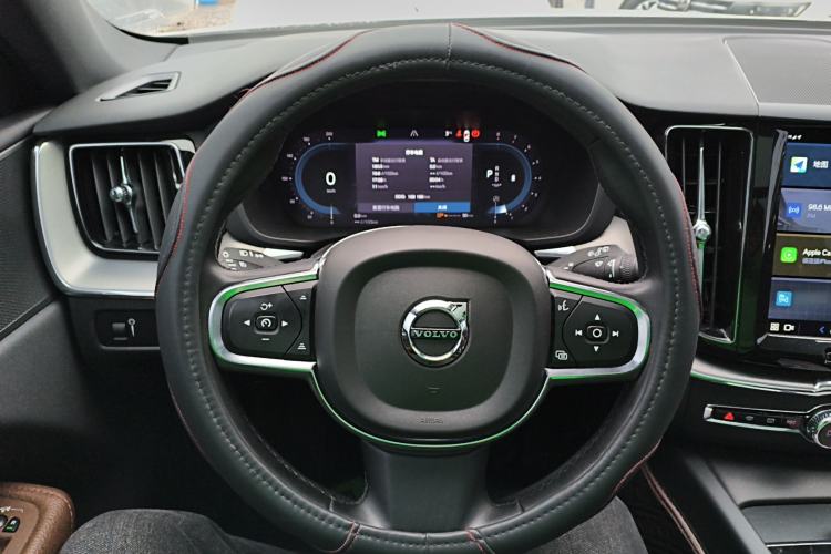 Used Volvo XC60 2022 B5 4x4 Zhiyi Luxury Edition Steering Wheel