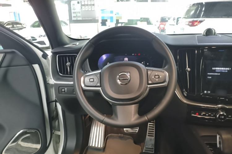 Used Volvo XC60 2022 B5 4x4 Zhiyi Luxury Edition Steering Wheel