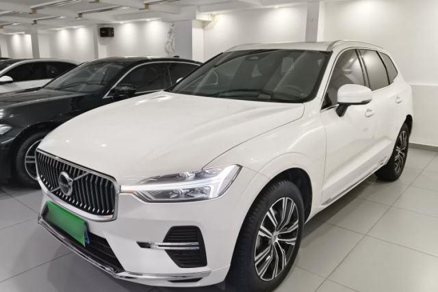 Used Volvo XC60 2022 B5 4x4 Smart Luxury Edition