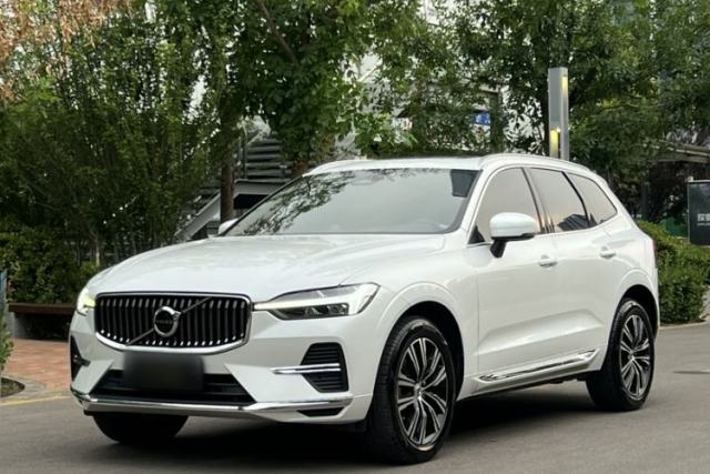 Used Volvo XC60 2022 B5 4x4 Smart Luxury Edition