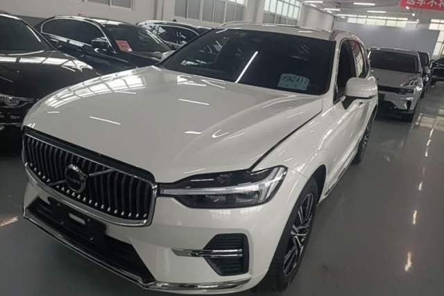 Used Volvo XC60 2022 B5 4x4 Smart Luxury Edition