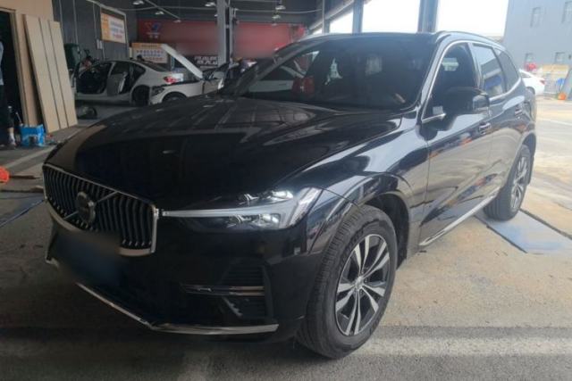 Used Volvo XC60 2023 B5 4x4 Smart Luxury Edition