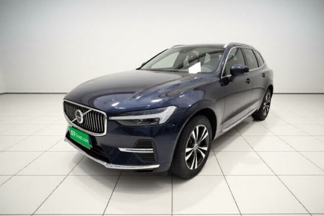 Used Volvo XC60 2023 B5 4x4 Smart Luxury Edition