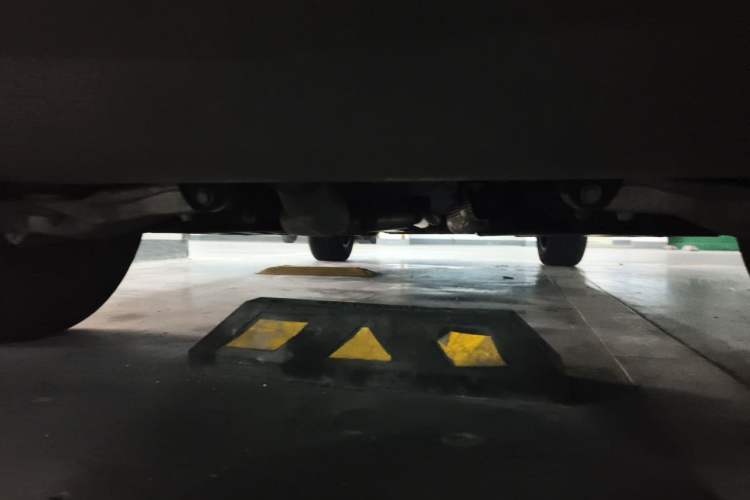 Used Volvo XC60 2023 B5 4x4 Smart Luxury Edition Chassis Rear
