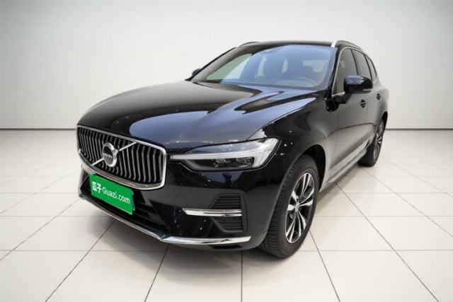 Used Volvo XC60 2023 B5 4x4 Smart Luxury Edition