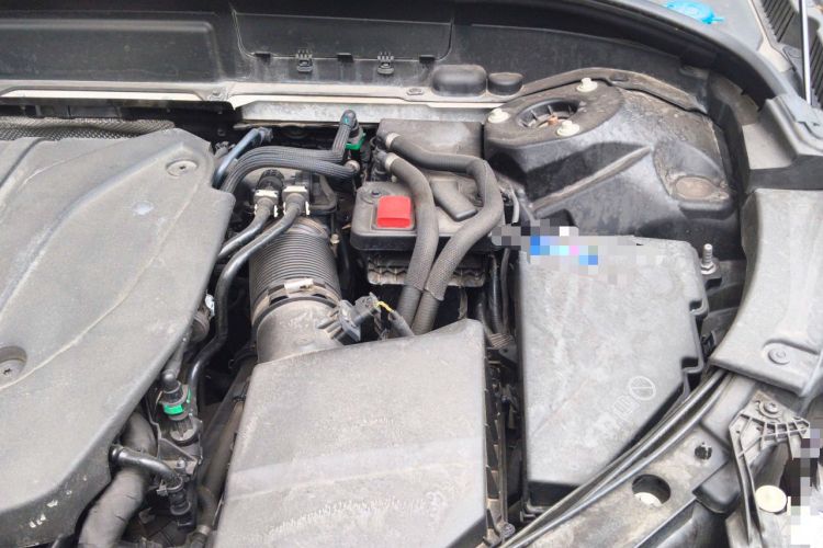 Used Volvo XC60 2023 B5 4x4 Smart Luxury Edition Engine Bay Left