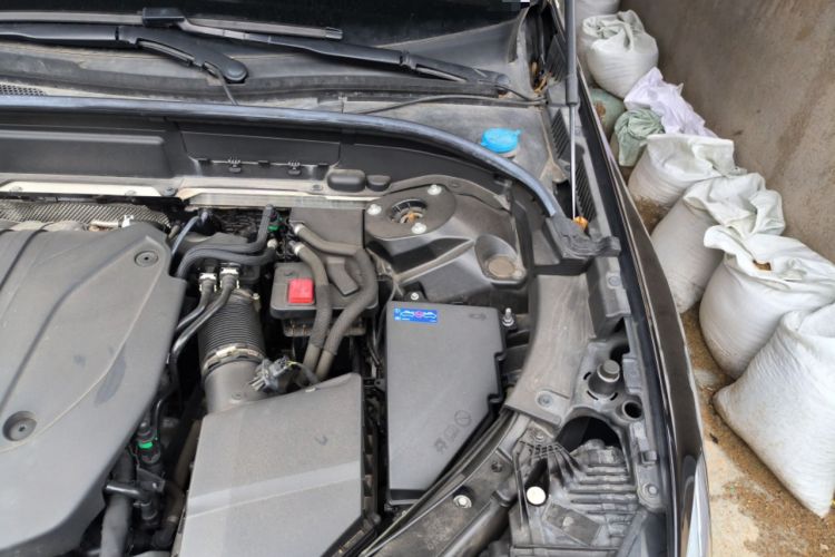 Used Volvo XC60 2023 B5 4x4 Smart Luxury Edition Engine Bay Left