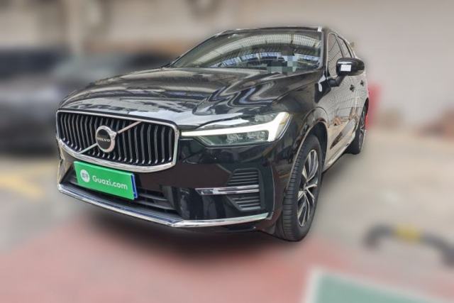 Used Volvo XC60 2023 B5 4x4 Smart Luxury Edition