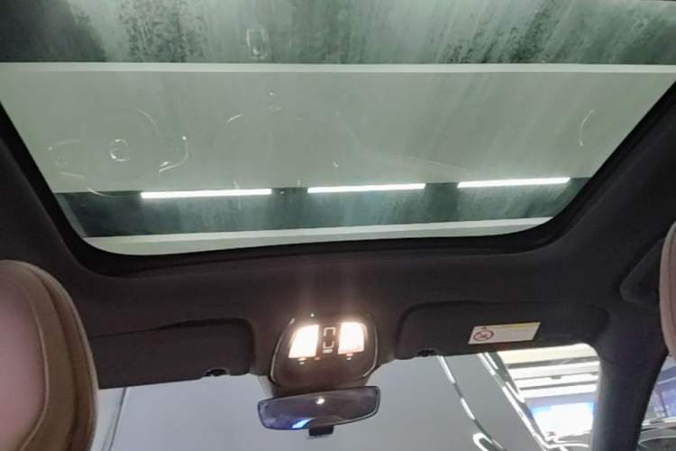 Used Volvo XC60 2023 B5 4x4 Smart Luxury Edition Headliner